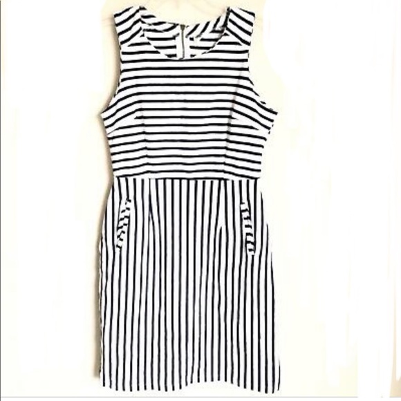 Old Navy Dresses & Skirts - Old Navy Striped Dress NWOT